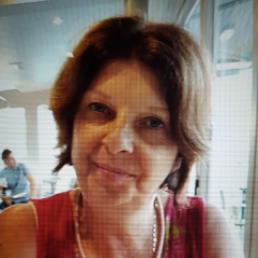 Photo of Cllr Claire Sharp