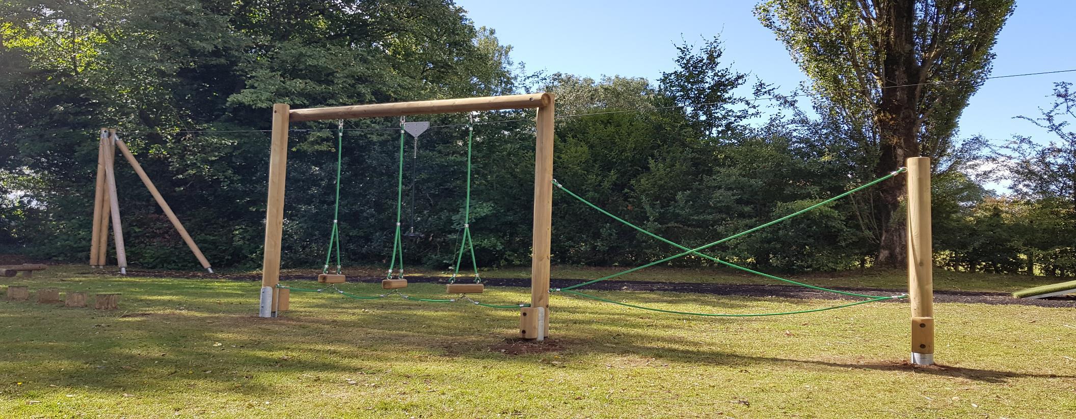 CommunityFieldPlayEquipment